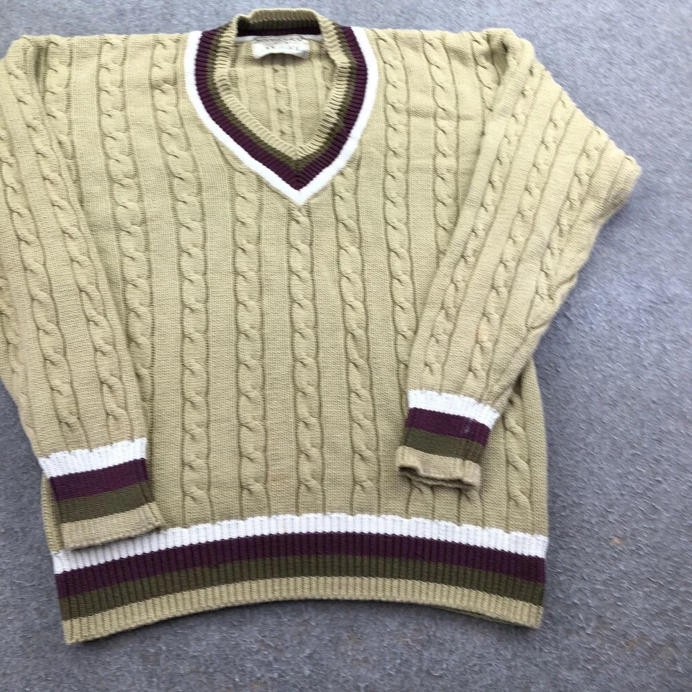 Vintage Woods & Gray Sweater Mens Medium Beige Cable Knit V Neck Hong Kong
